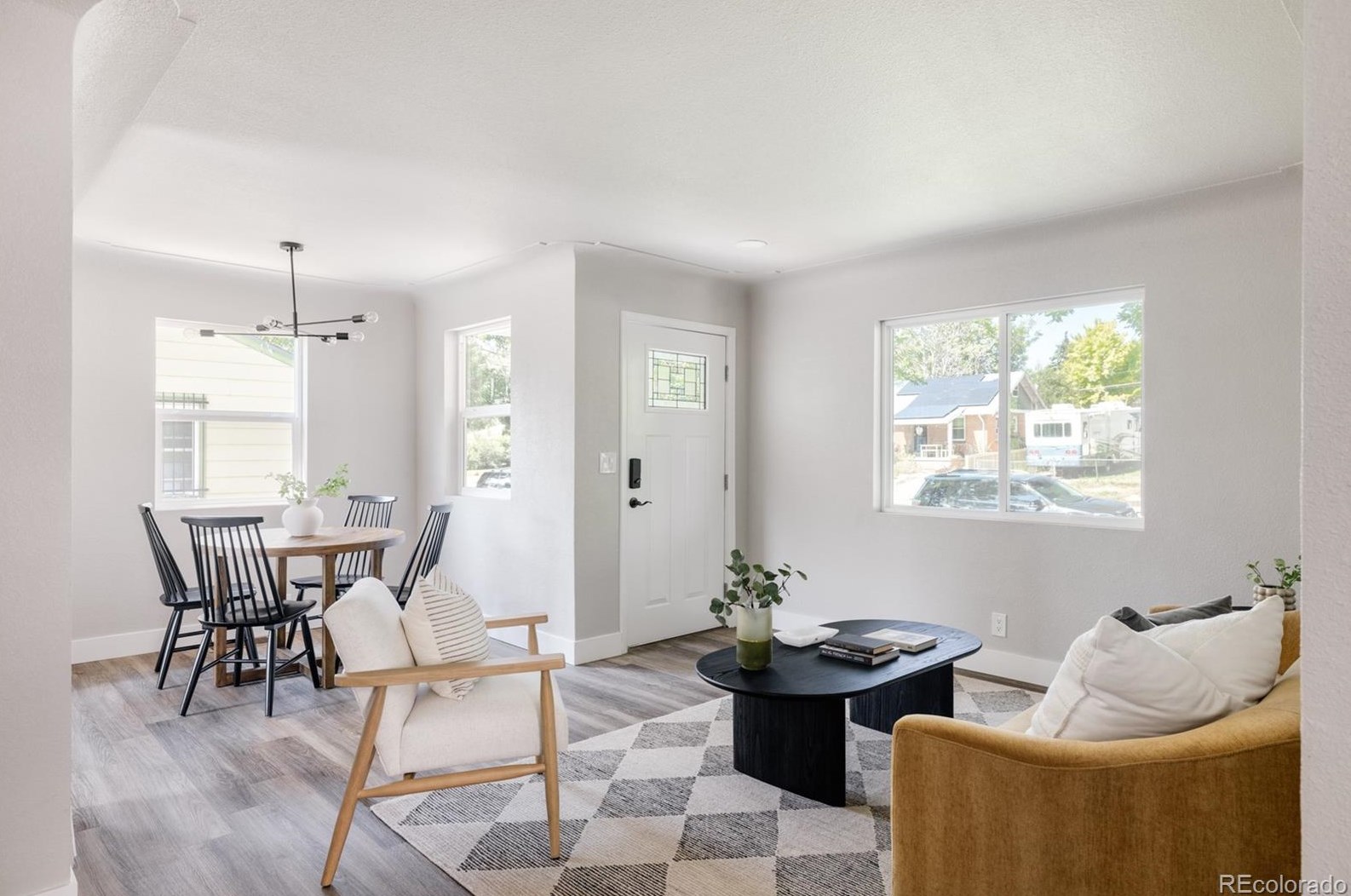26 Newton St, Denver, CO 80219-1310