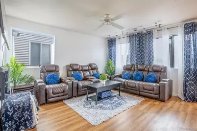 19542 E 19th Place, Aurora, CO 80011 - Photo 4
