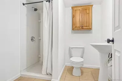 20401 E Chenango Place, Aurora, CO 80015 - Photo 16