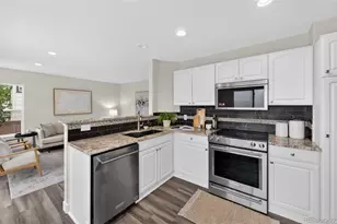 9792 Sydney Ln, Highlands Ranch, CO 80130 - Photo 18