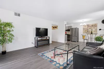 7455 E Quincy Avenue #204, Denver, CO 80237 - Photo 4
