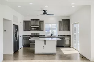 19196 E 55th Ave, Denver, CO 80249 - Photo 8