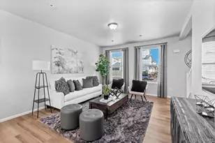 10158 Scranton Ct, Commerce City, CO 80022 - Photo 8