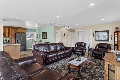 10572 Washington Way, Northglenn, CO 80233 - Photo 6