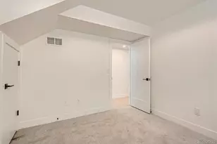 1121 S Dahlia St, Denver, CO 80246 - Photo 18
