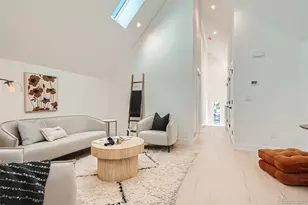 1121 S Dahlia St, Denver, CO 80246 - Photo 4