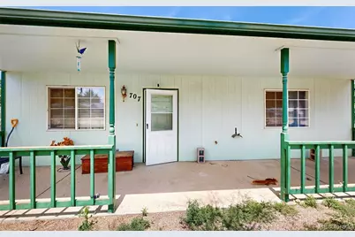 707 38th Street, Evans, CO 80620 - Photo 2