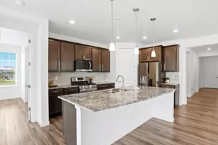 982 Highpoint Trl, Elizabeth, CO 80107 - Photo 4