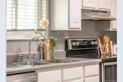 2169 W Warren Avenue, Englewood, CO 80110 - Photo 10