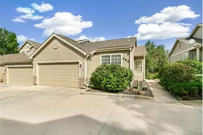 299 W Jamison Circle #4, Littleton, CO 80120 - Photo 2