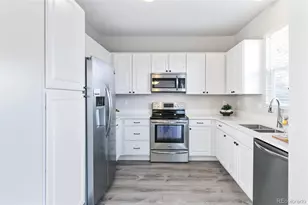299 W Jamison Cir, Littleton, CO 80120 - Photo 10