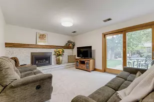 2596 S Joliet Ct, Aurora, CO 80014 - Photo 6