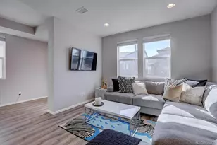 16199 E Elk Dr, Denver, CO 80239 - Photo 4