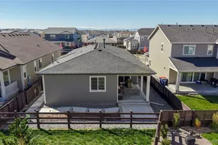 26 S Undergrove St, Aurora, CO 80018 - Photo 30