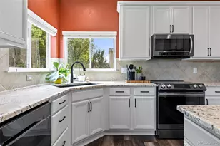 7664 Bison Ct, Littleton, CO 80125 - Photo 2