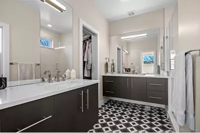 1718 Hooker Street, Denver, CO 80204 - Photo 10