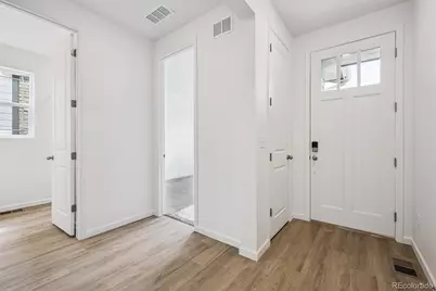 6596 N Nepal Street, Aurora, CO 80019 - Photo 2