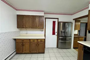 10 N Stewart St, Keenesburg, CO 80643 - Photo 4