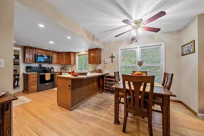 9885 W Aqueduct Place, Littleton, CO 80123 - Photo 12