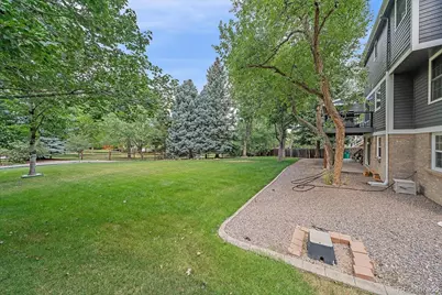 9885 W Aqueduct Place, Littleton, CO 80123 - Photo 32