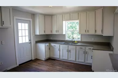 909 Meade Street, Denver, CO 80204 - Photo 8