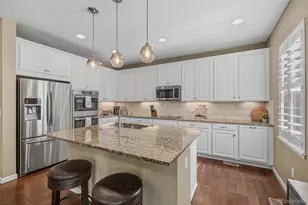 899 McMurdo Cir, Castle Rock, CO 80108 - Photo 6