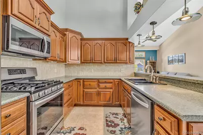 829 Buchanan Lane, Longmont, CO 80504 - Photo 10