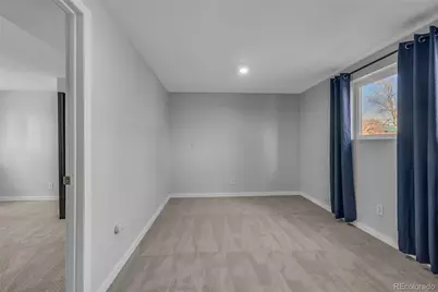5545 Elkhart Street, Denver, CO 80239 - Photo 20