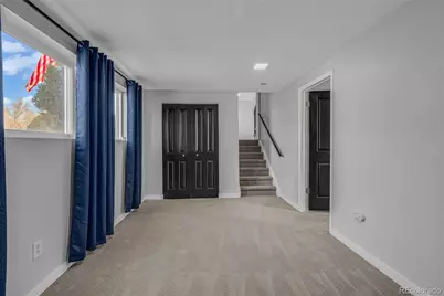 5545 Elkhart Street, Denver, CO 80239 - Photo 12