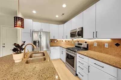 8966 E Otero Place, Centennial, CO 80112 - Photo 10