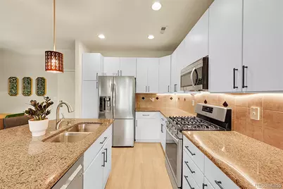 8966 E Otero Place, Centennial, CO 80112 - Photo 8