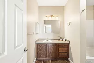 5735 N Genoa Way, Aurora, CO 80019 - Photo 34