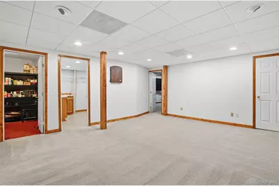 3807 S Olathe Circle, Aurora, CO 80013 - Photo 32