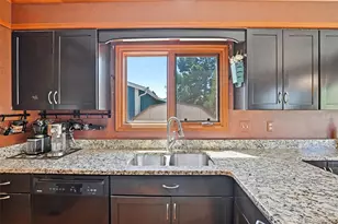 3807 S Olathe Cir, Aurora, CO 80013 - Photo 10