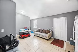 3132 N Downing St, Denver, CO 80205 - Photo 8