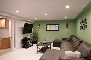 8365 S Brentwood St, Littleton, CO 80128 - Photo 24