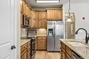 1379 Charles Dr, Longmont, CO 80503 - Photo 8