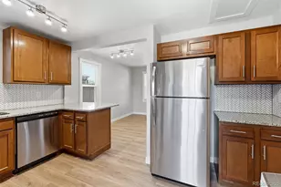 3710 N Madison St, Denver, CO 80205 - Photo 18