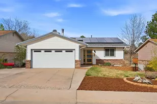 2271 S Beech Way, Lakewood, CO 80228 - Photo 2