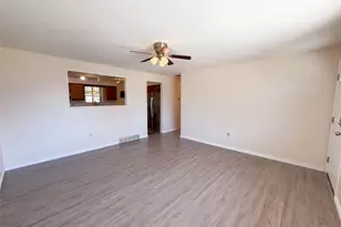 1561 Myrtle St, Brighton, CO 80601 - Photo 6