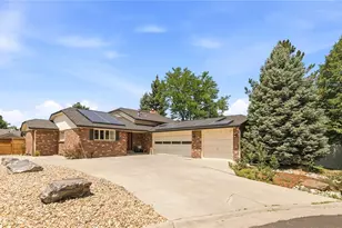7773 S Oneida Ct, Centennial, CO 80112 - Photo 2