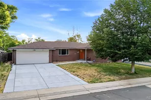323 Fulton St, Aurora, CO 80010 - Photo 2