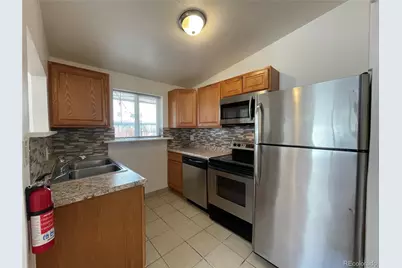 1930 Dallas Street, Aurora, CO 80010 - Photo 4