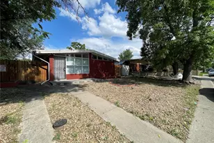 1930 Dallas St, Aurora, CO 80010 - Photo 20