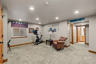 8423 Owens Ct, Arvada, CO 80005 - Photo 30