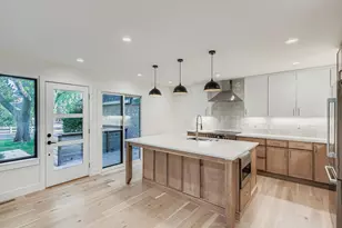 15 Eagle Dr, Littleton, CO 80123 - Photo 2