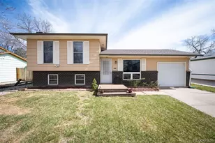 1052 Lewiston St, Aurora, CO 80011 - Photo 2