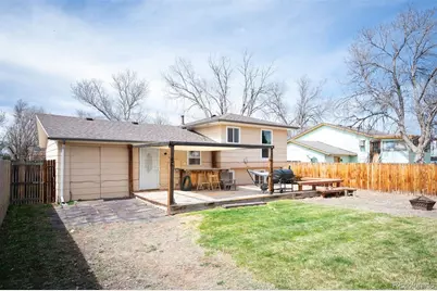 1052 Lewiston Street, Aurora, CO 80011 - Photo 24