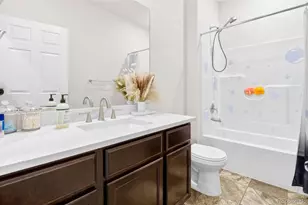 1072 Cable St, Brighton, CO 80603 - Photo 4