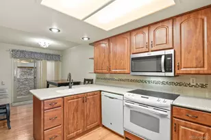 7602 S Cove Cir, Centennial, CO 80122 - Photo 6